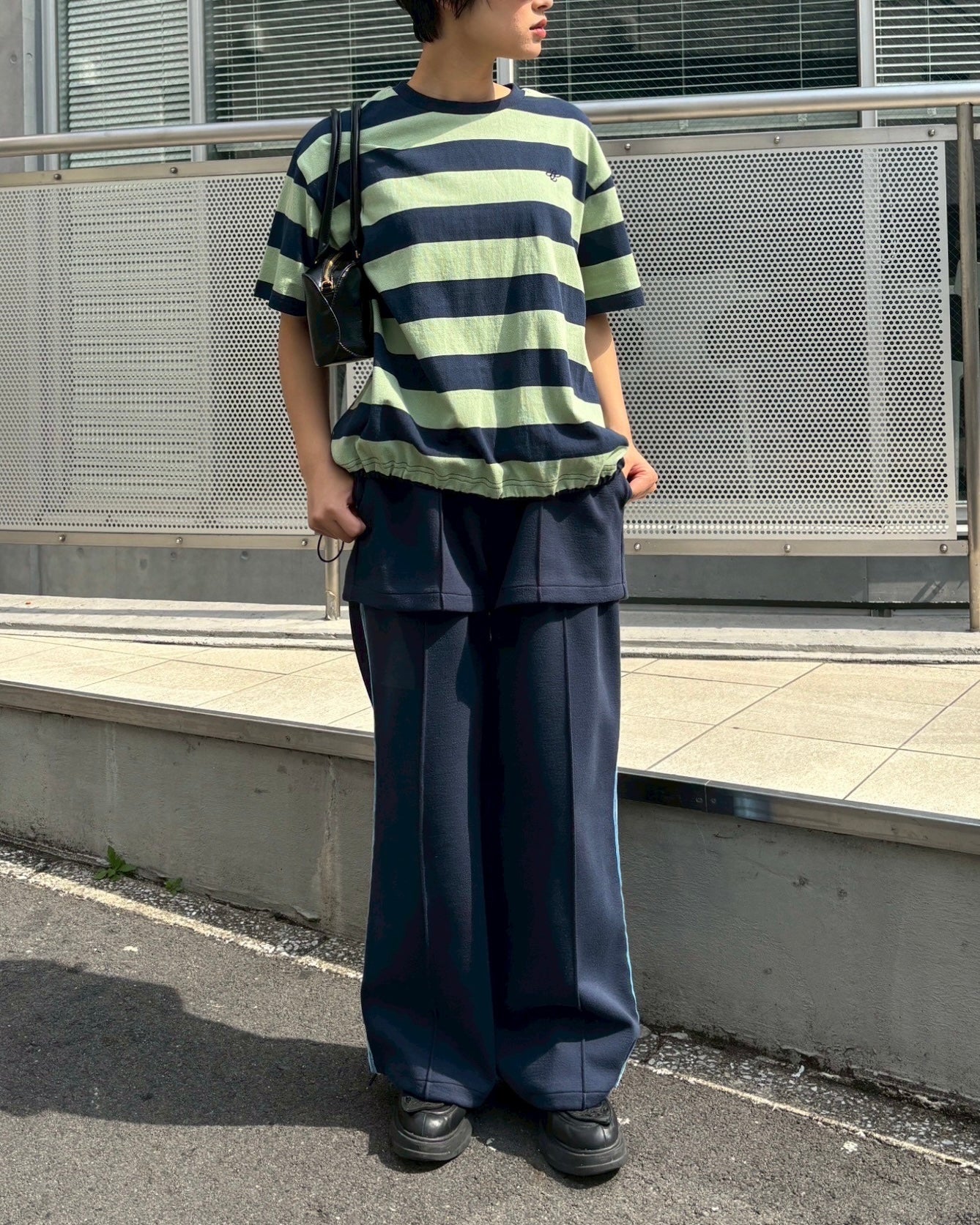 Layered-like bonding pants (navy)