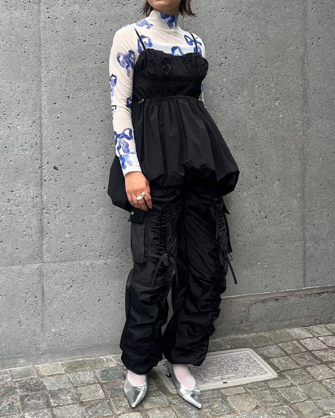 Gather ribbon cargo pants (black)
