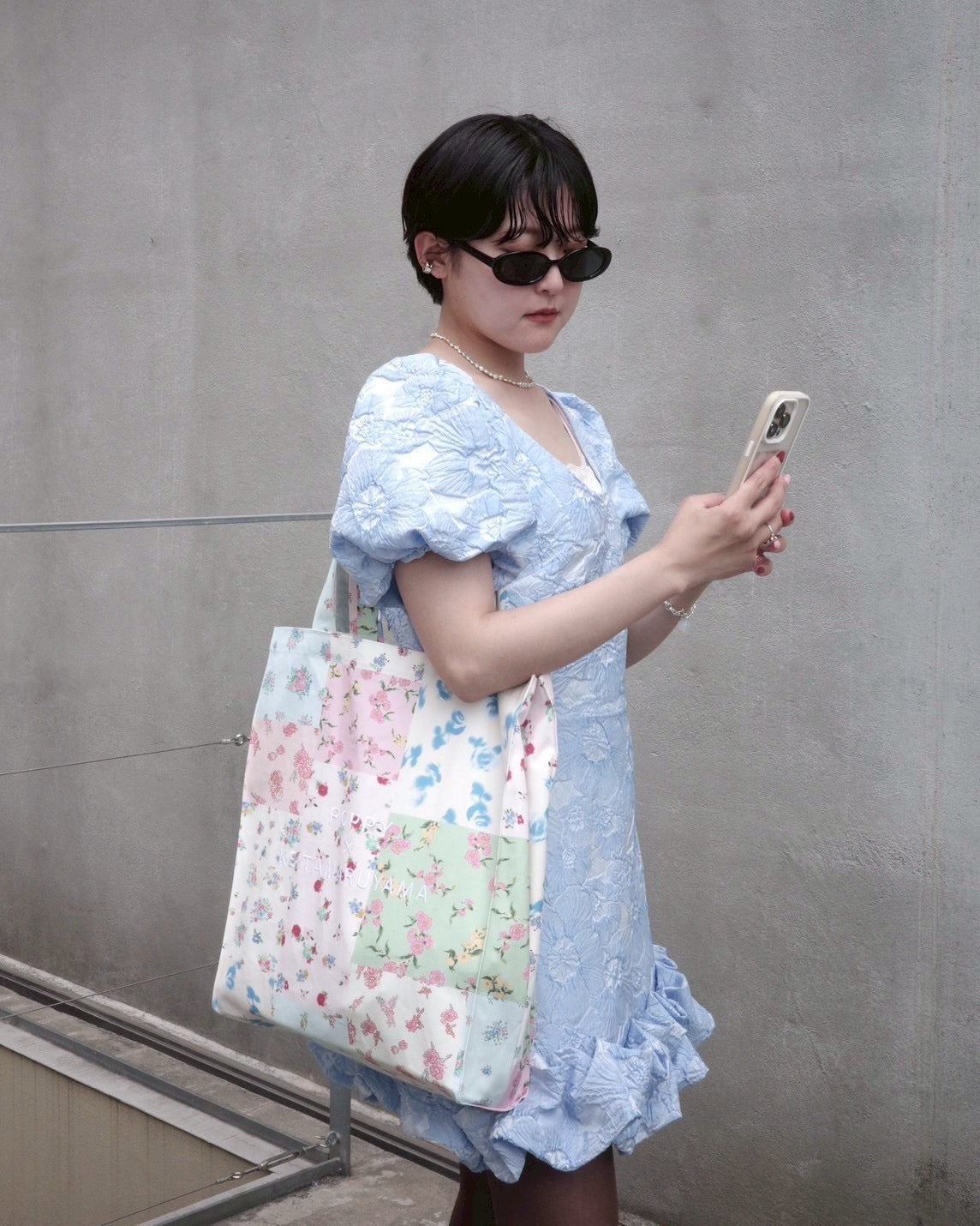 Romantic patchwork tote bag