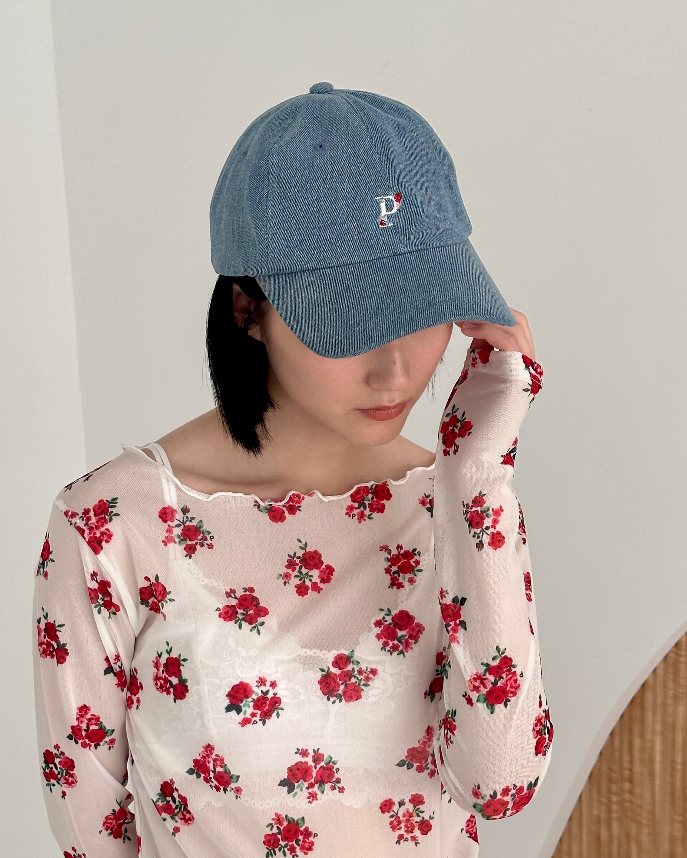 "P" embroidered denim cap