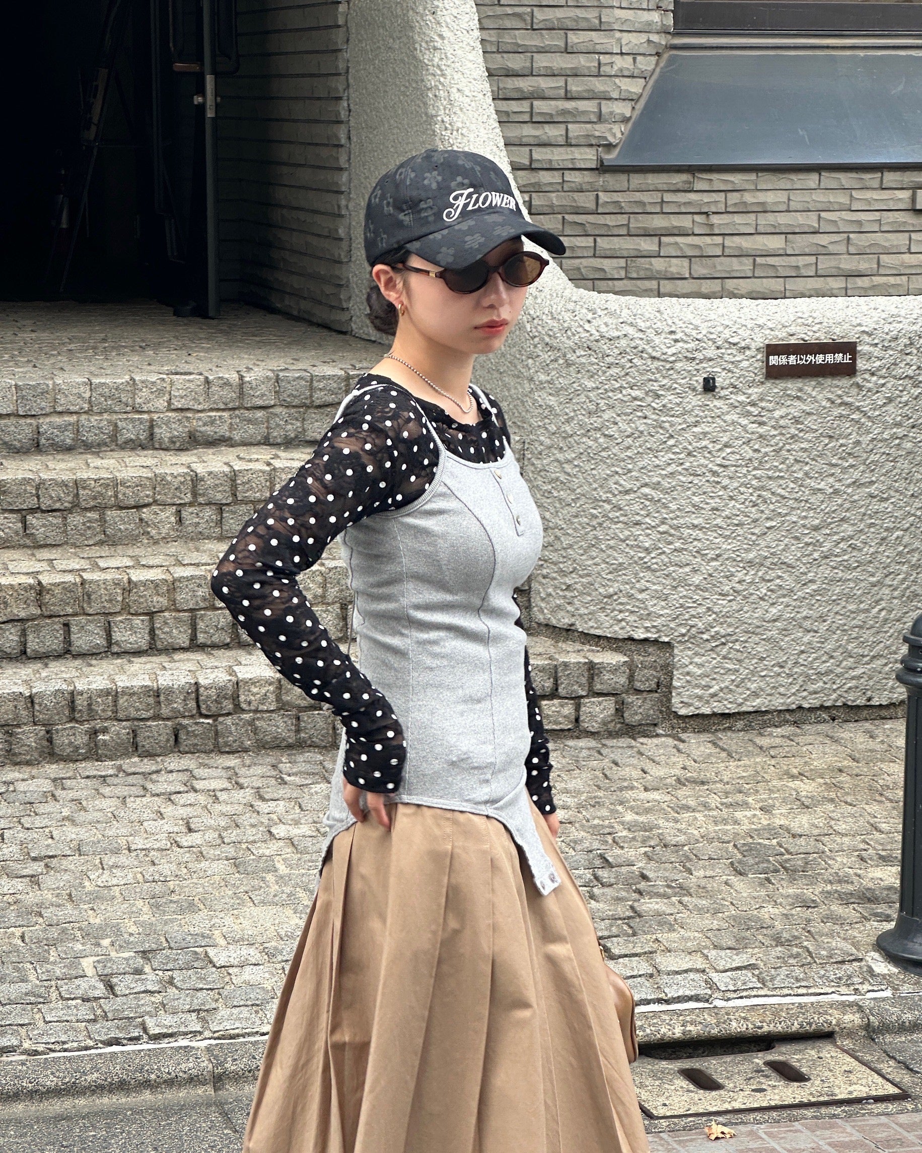 Flower jacquard cap (black)