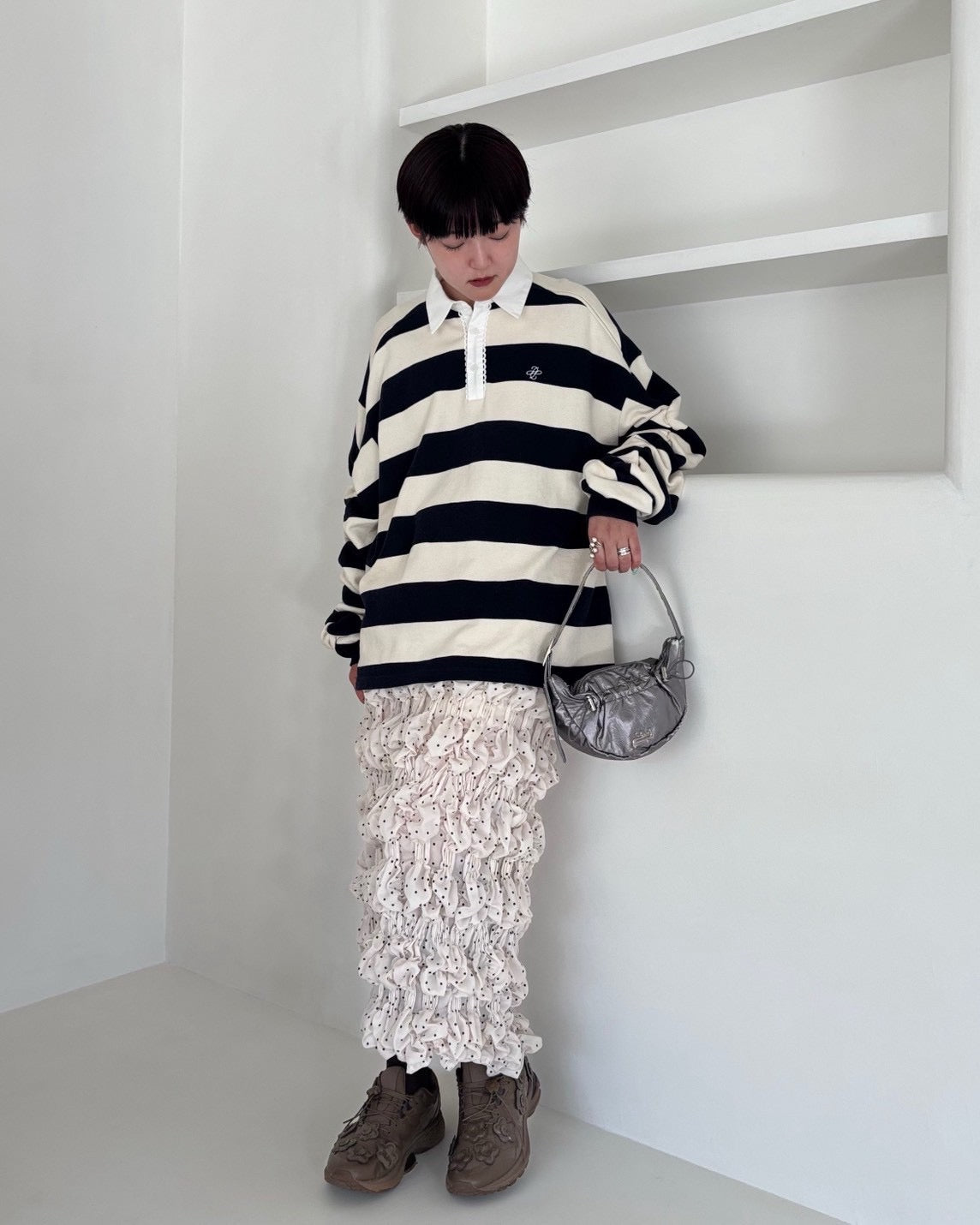 poppy ギャザースリーブラガーシャツ あさぎーにょ Gathered sleeve rugby shirt (ivory/navy)