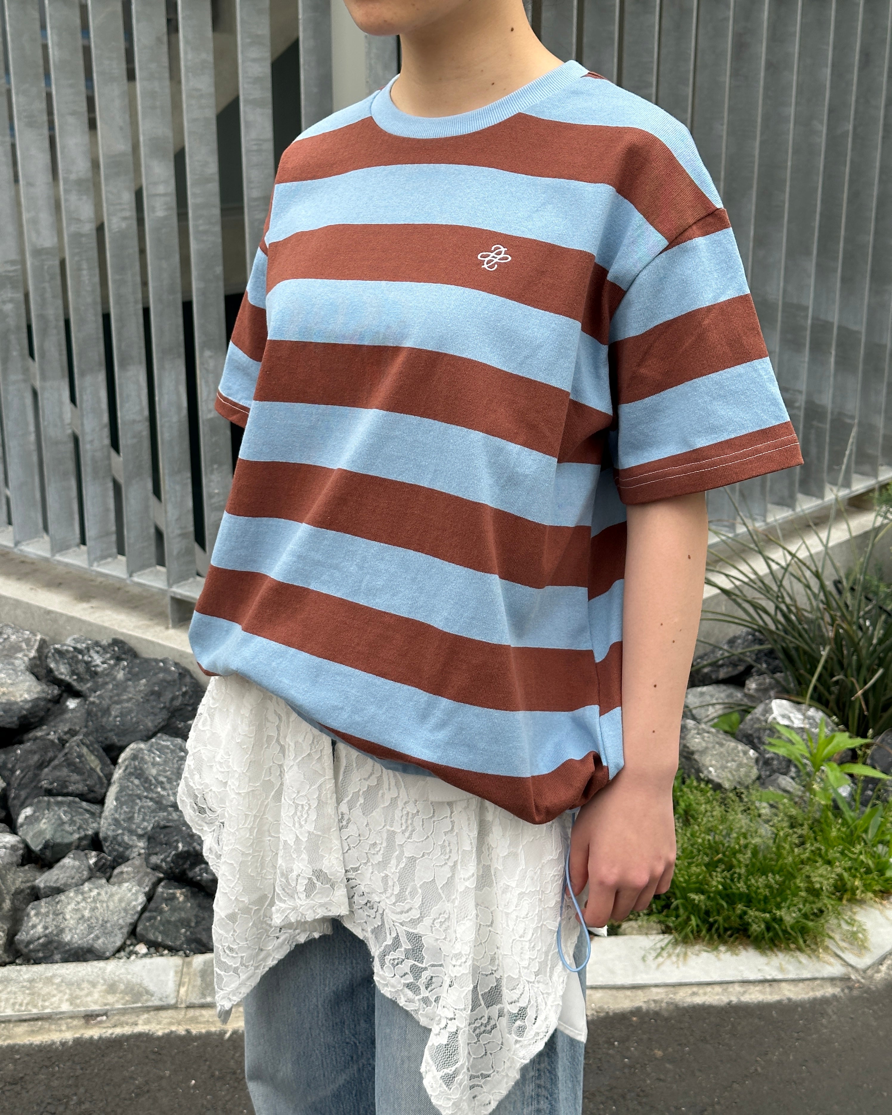 Cocoon border t-shirt (blue)