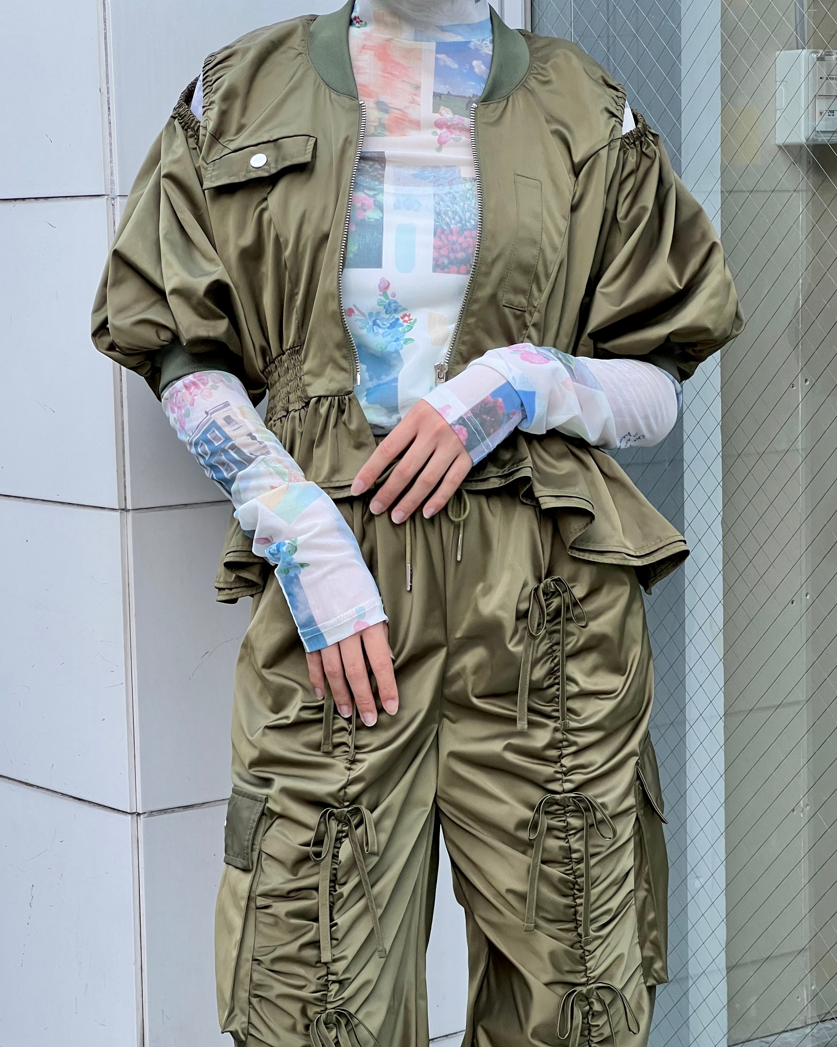 GATHER RIBBON CARGO PANTS (KHAKI)