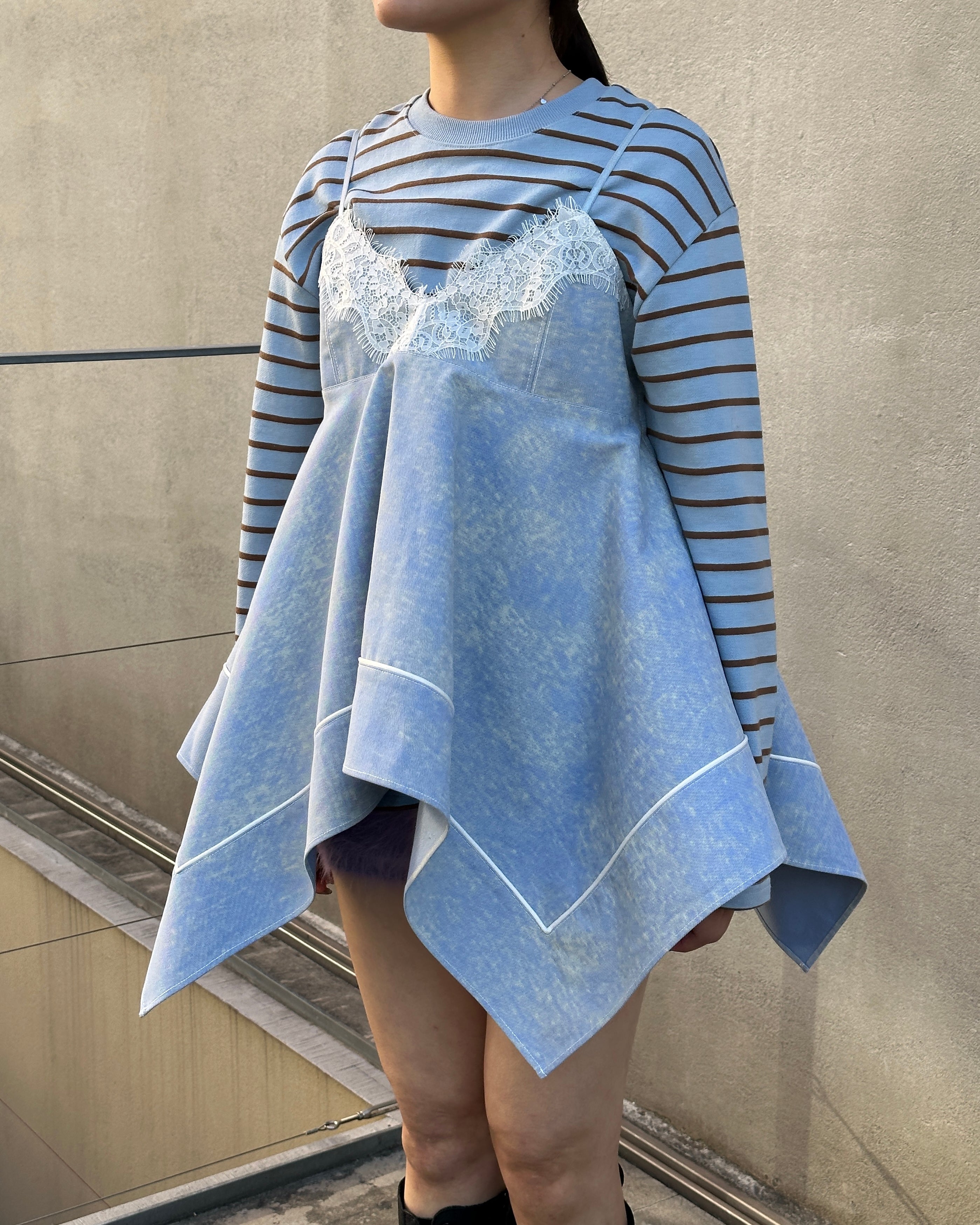 Border long t-shirt (sky blue/brown)