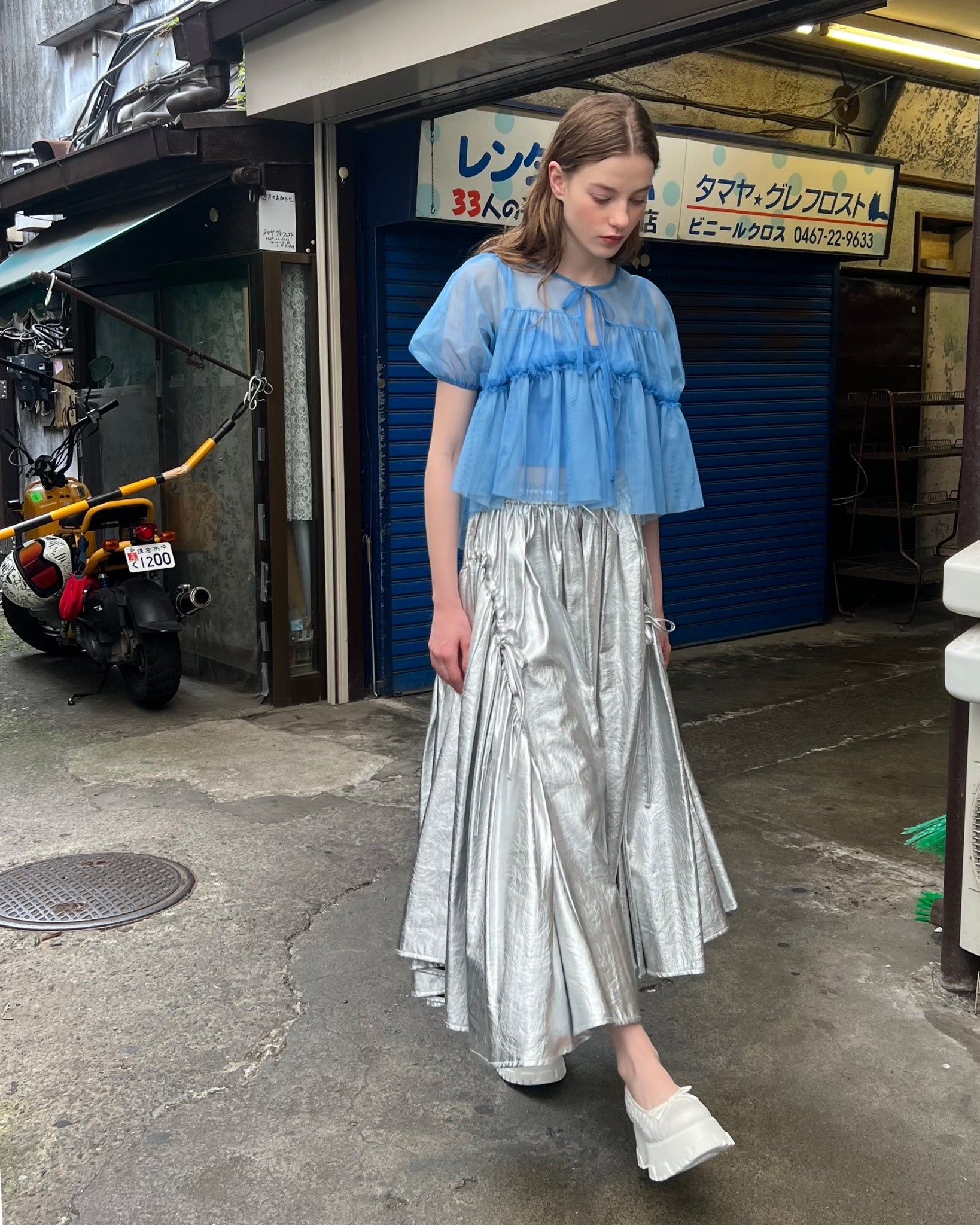 SILVER GATHER RIBBON SKIRT