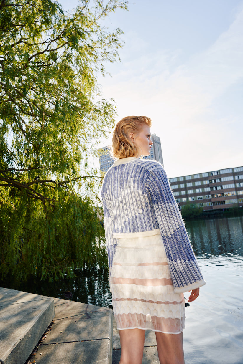 <b>Nadia Wire</b><br>Mini Bubble Skirt / White