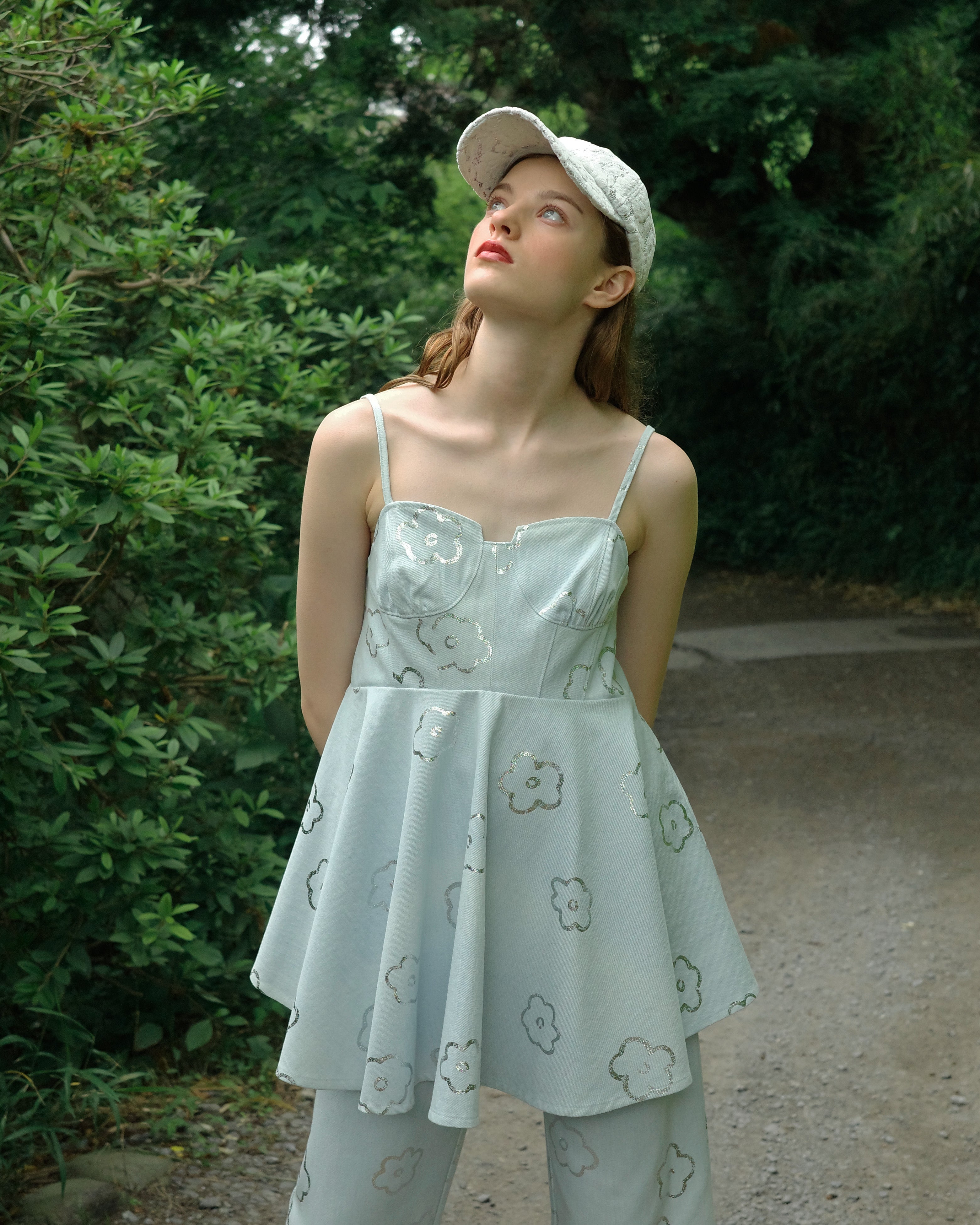SILVER FLOWER DENIM TUNIC（LIGHT BLUE）
