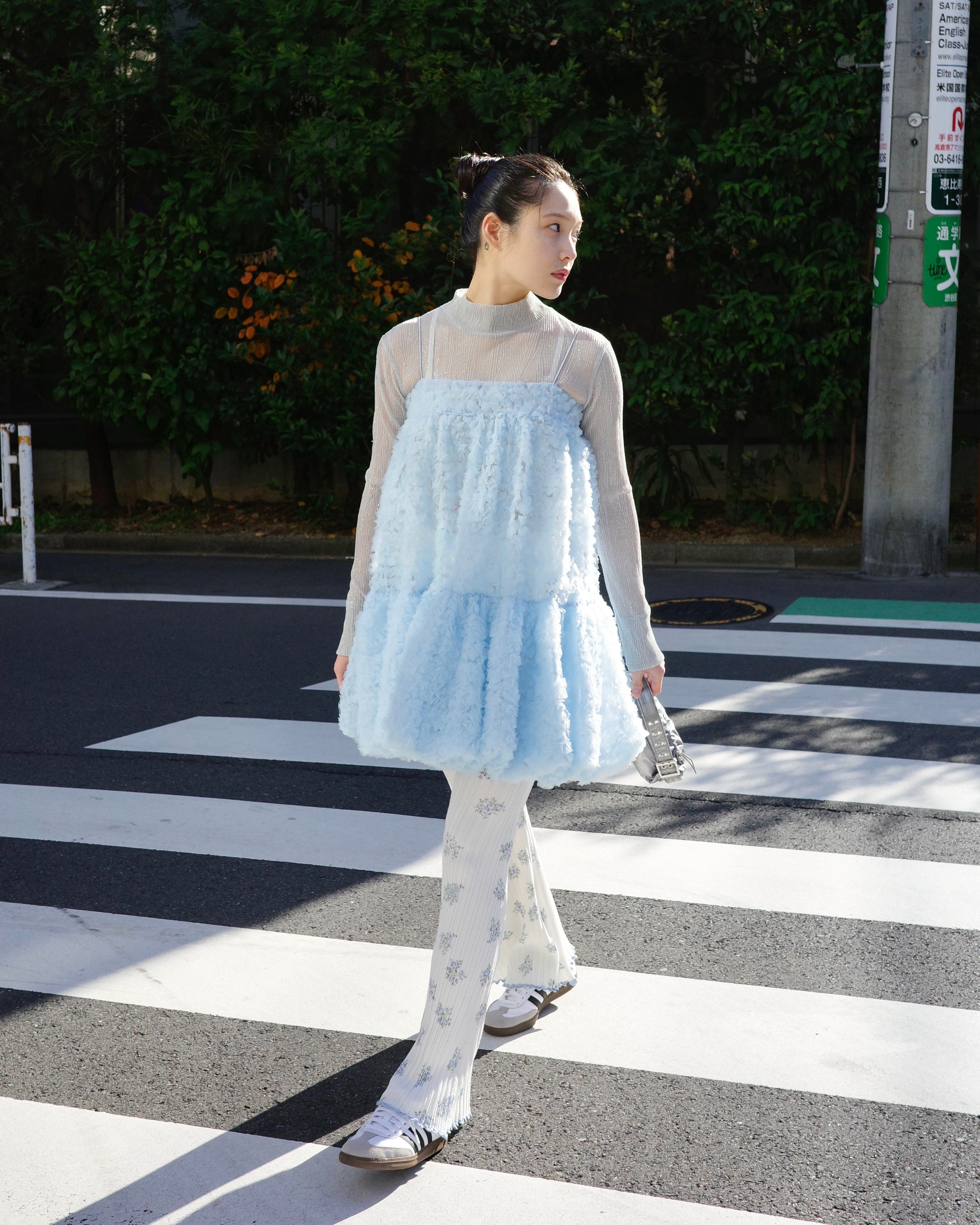 Tulle balloon tunic (light blue)