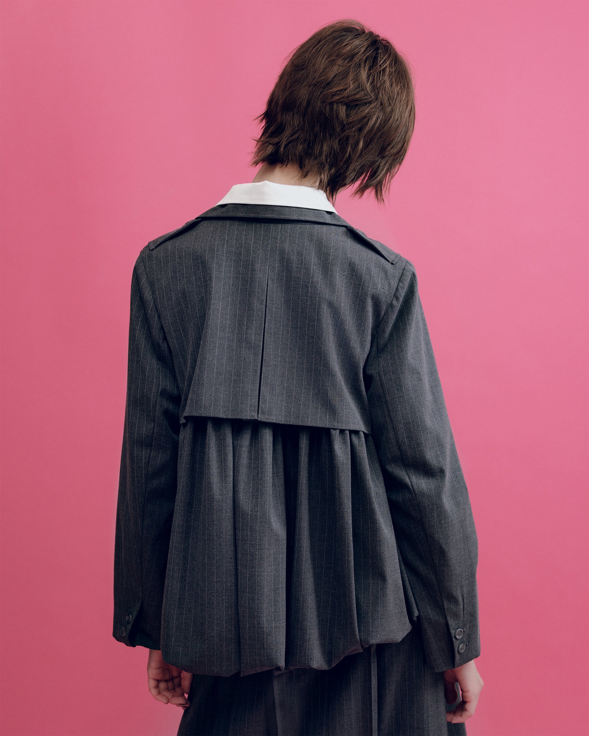 Gathered balloon jacket