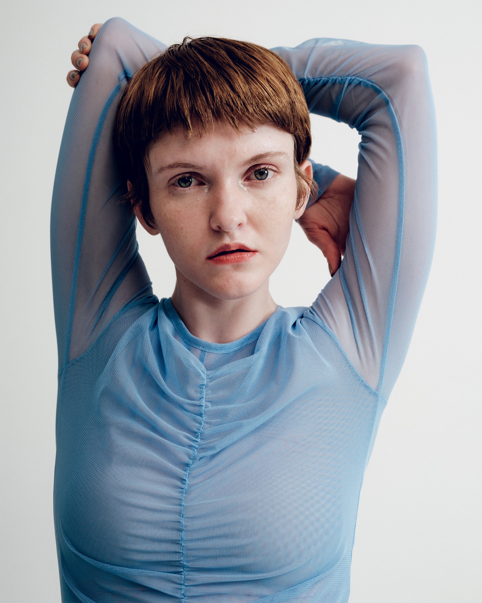 Gathered design see-through tops
