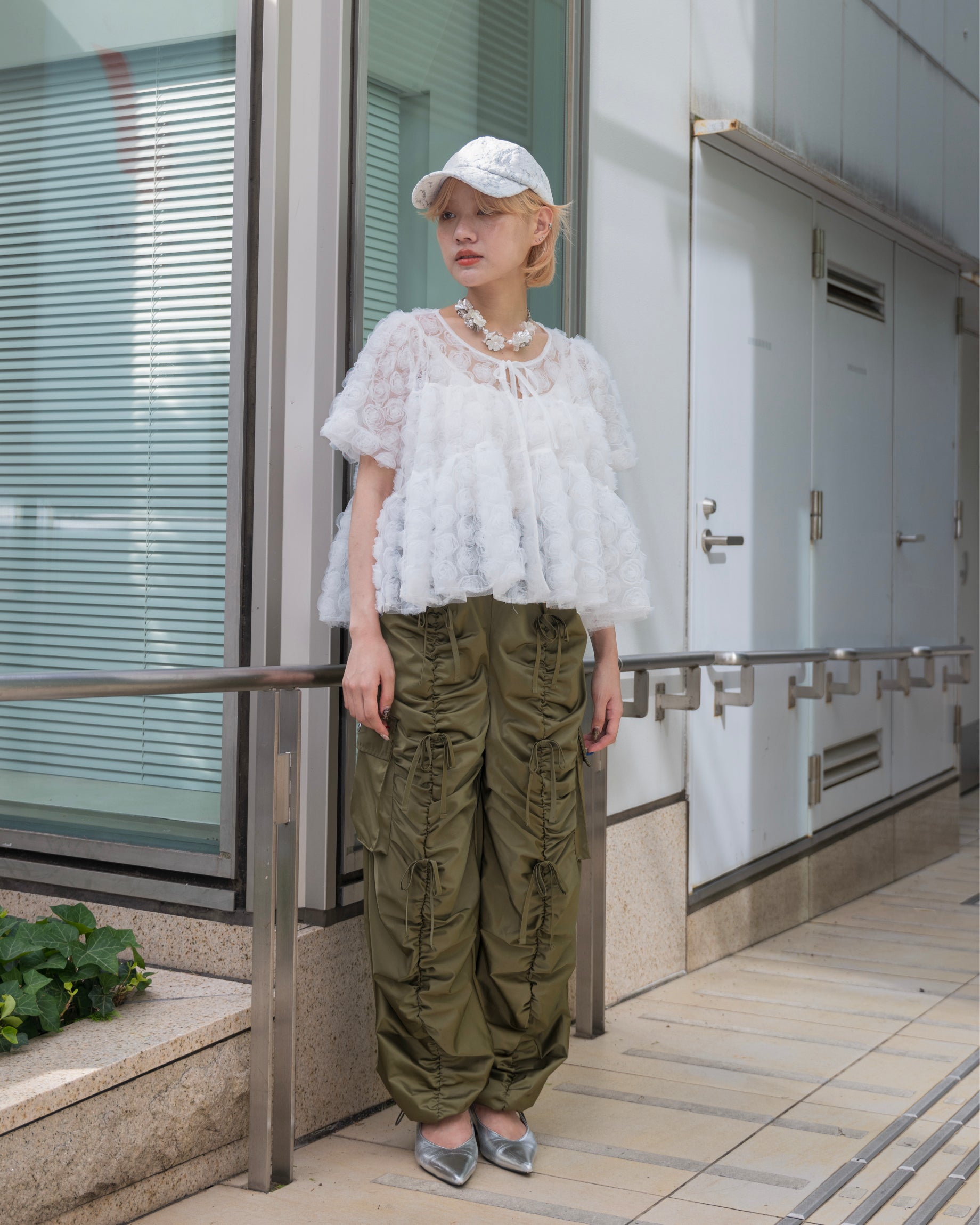 トップス FLOWER TULLE TIERED BOLERO poppy Flower tulle tiered bolero