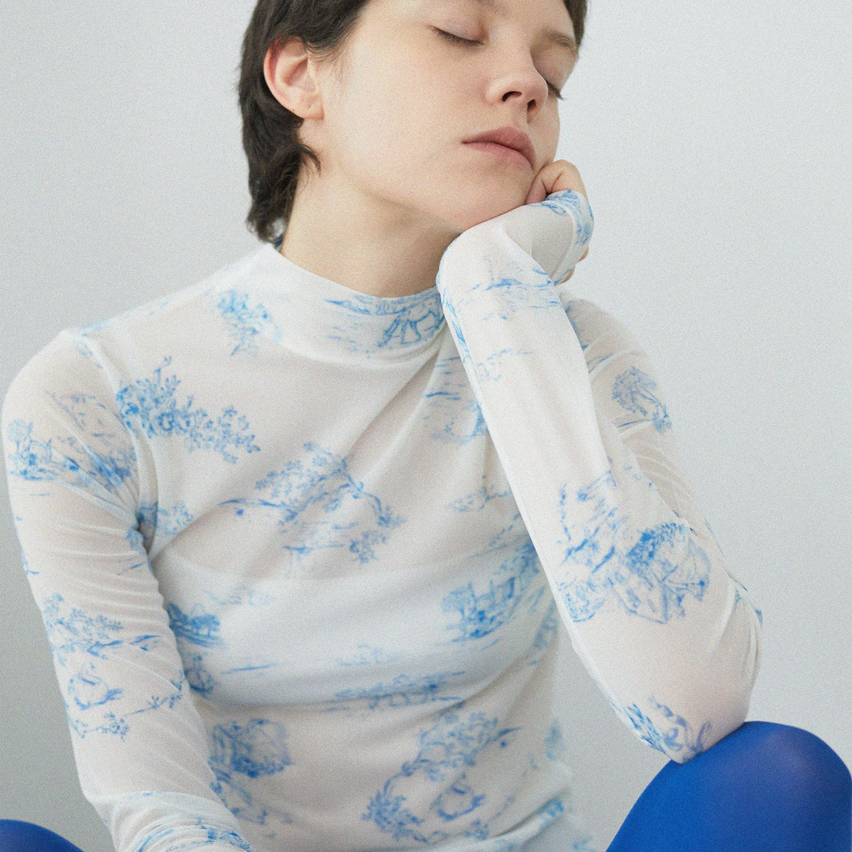 Toile de Jouy see-through tops (High neck)