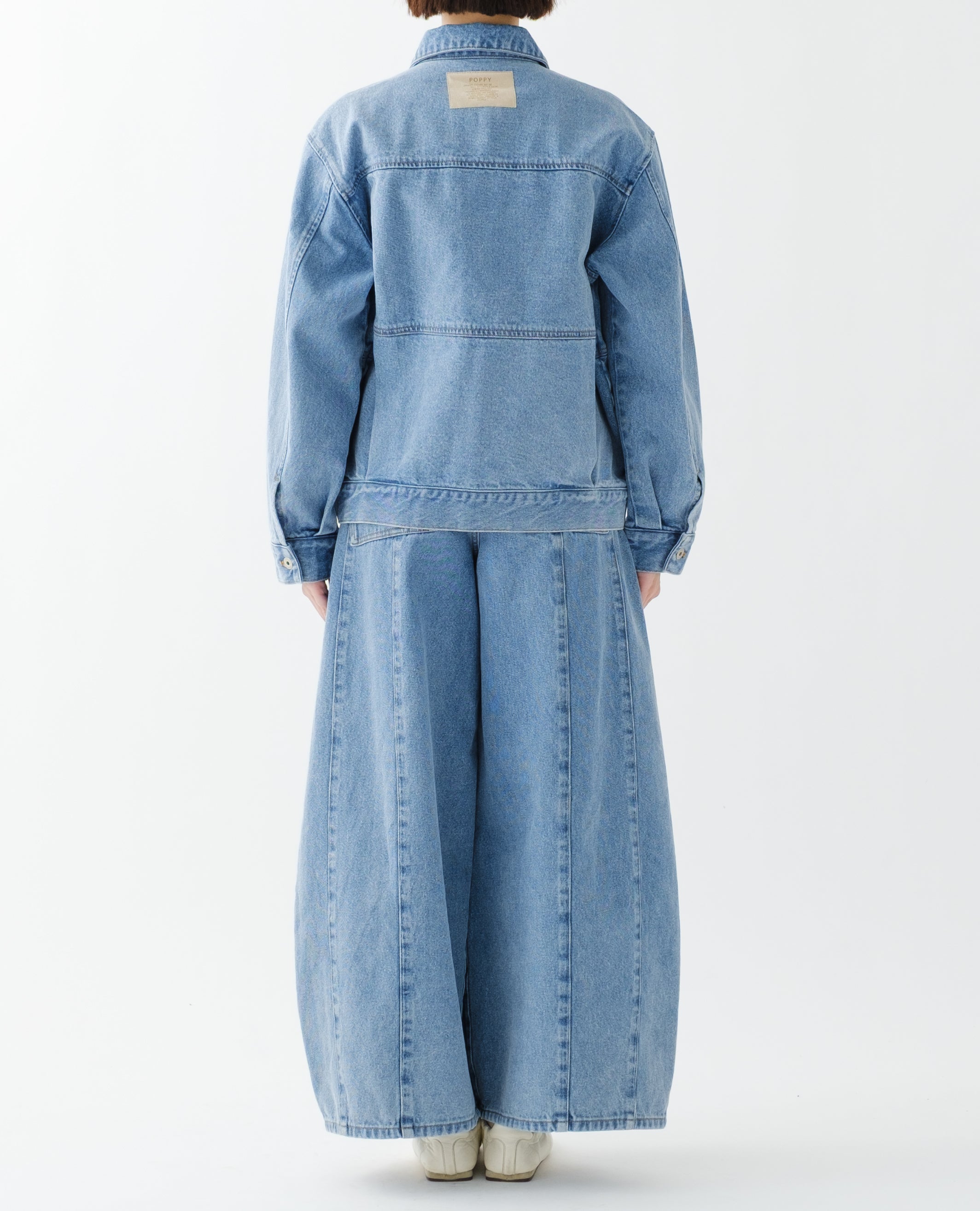 モデル身長 : 170cm