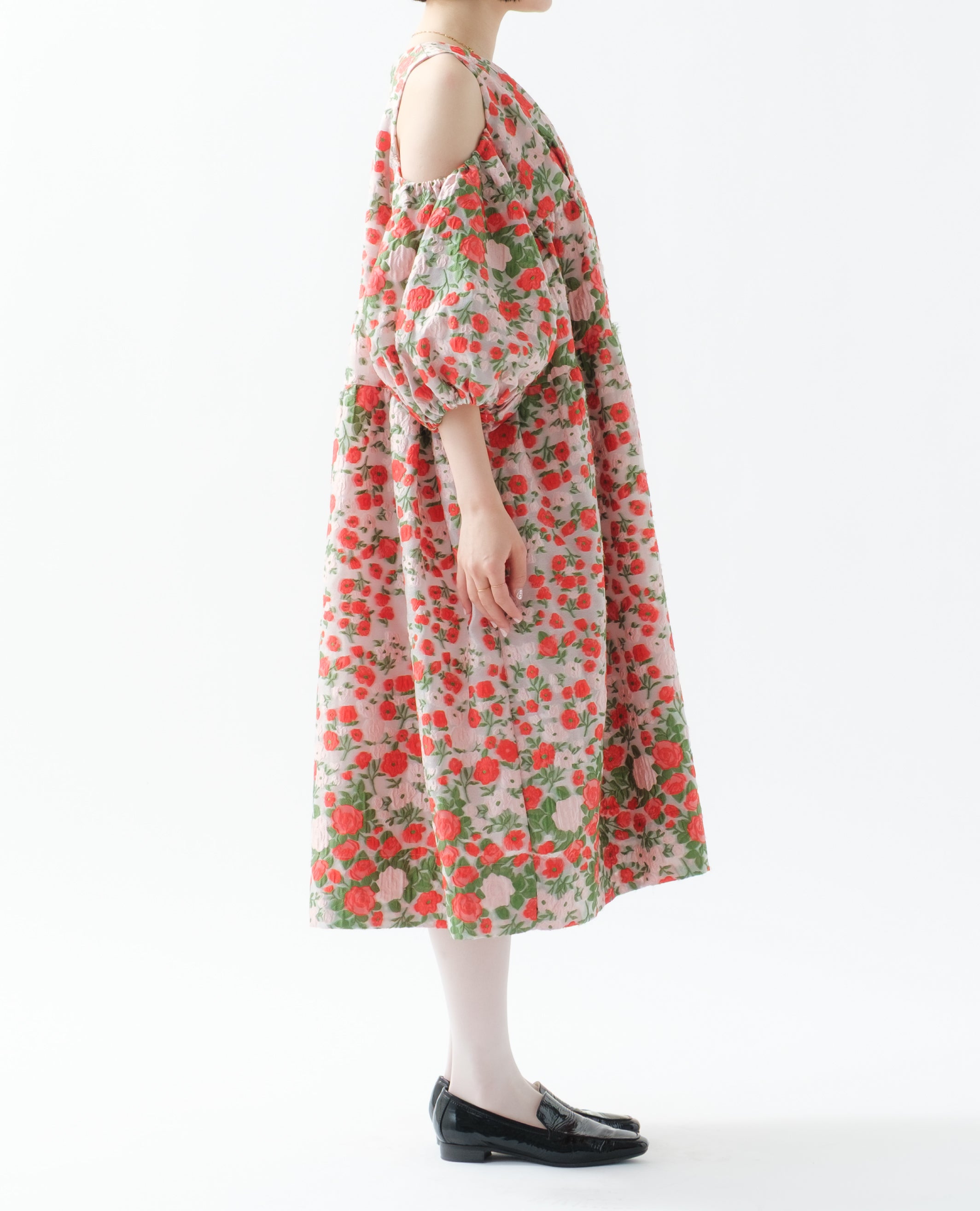 ワンピース POPPY CLOUD FLOWERS JACQUARD MIDI DRESS flower jacquard off shoulder dress