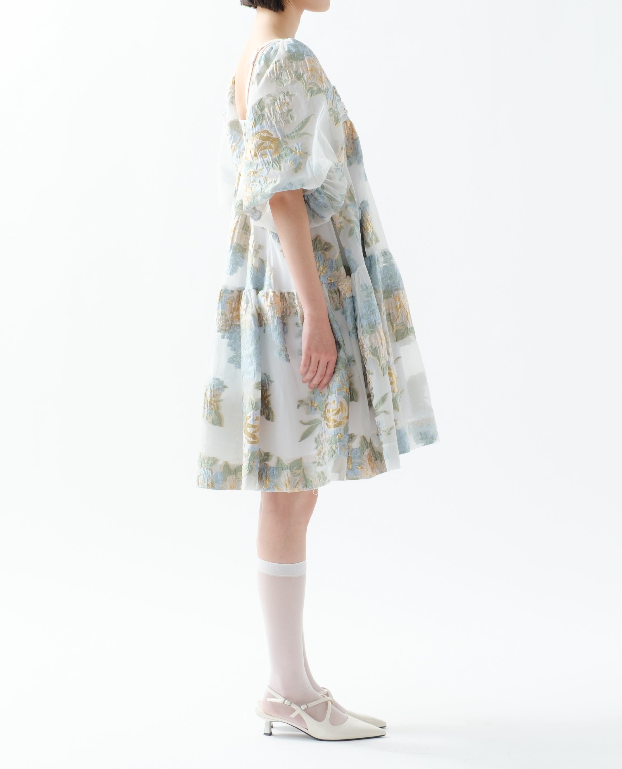 モデル身長 : 167cm