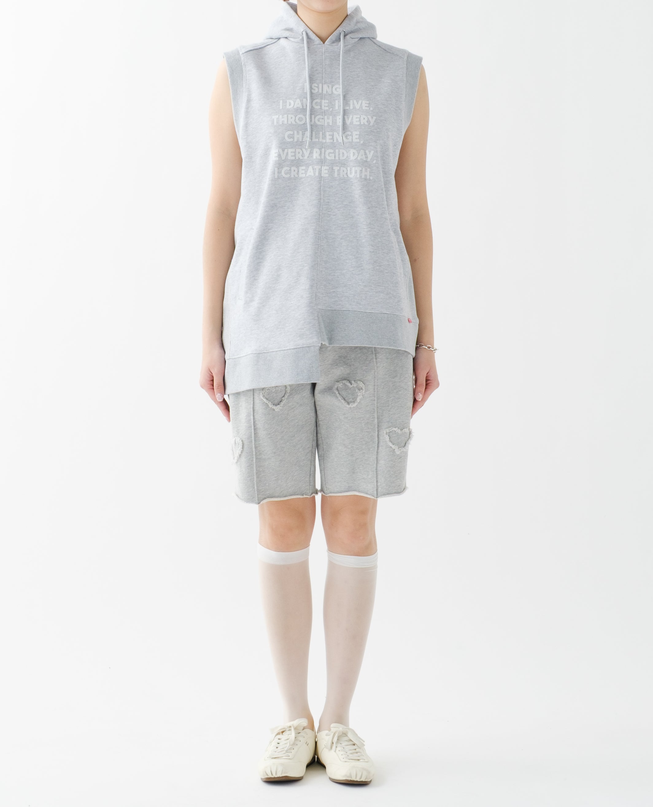 モデル身長 : 170cm