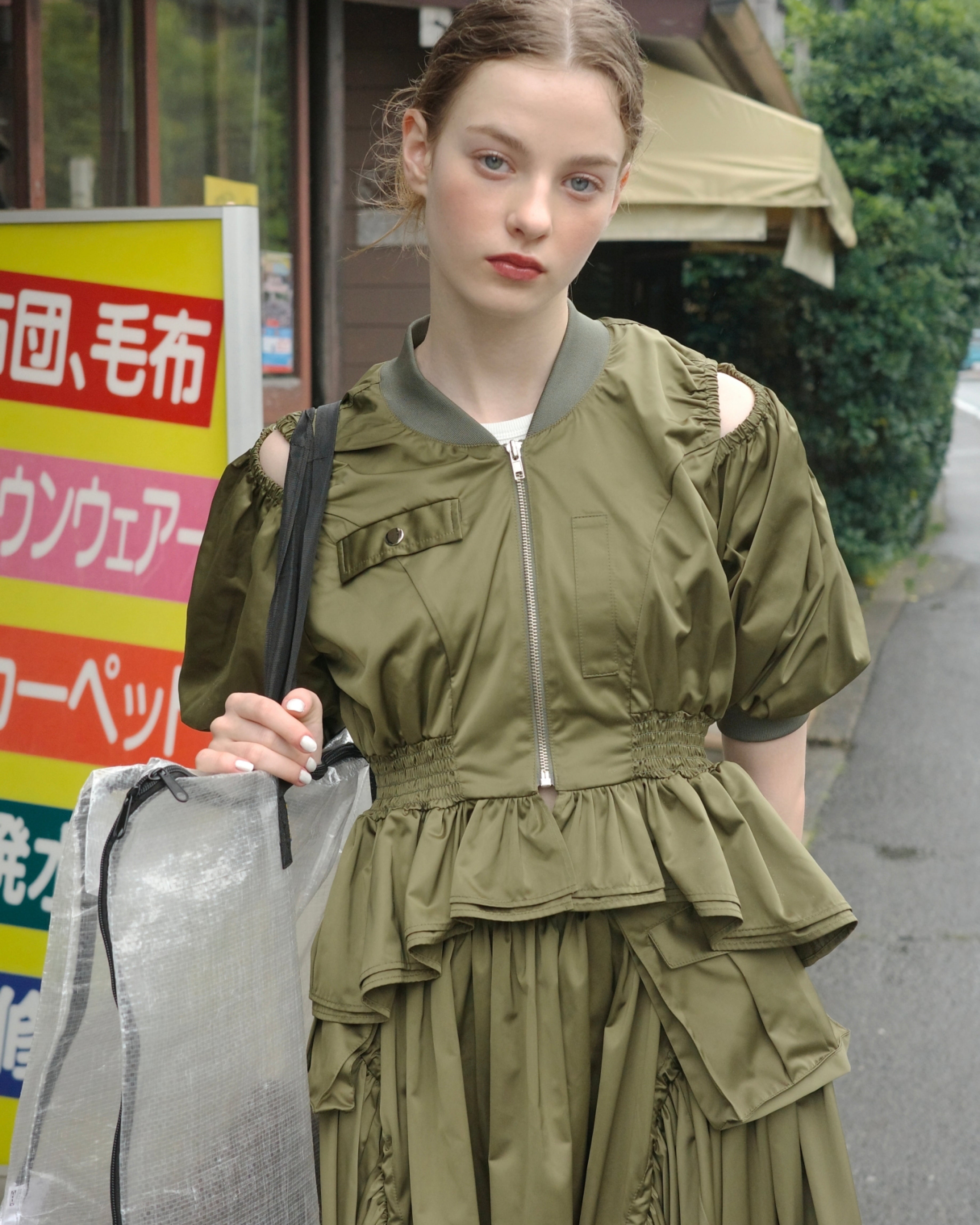 ジャケット・アウター POPPY PEPLUM PUFF TOPS (KHAKI) PEPLUM PUFF TOPS (KHAKI)