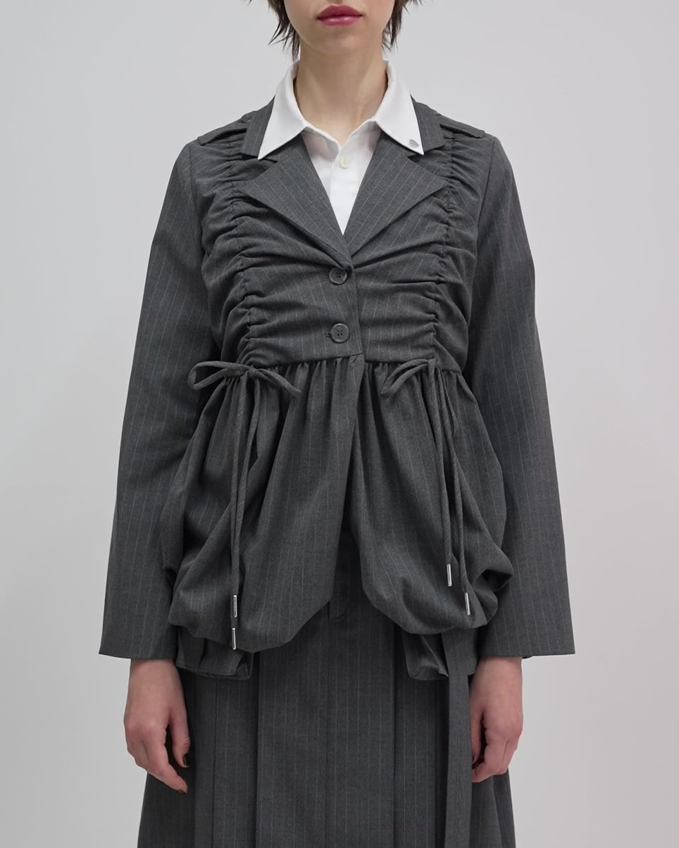 Gathered balloon jacket