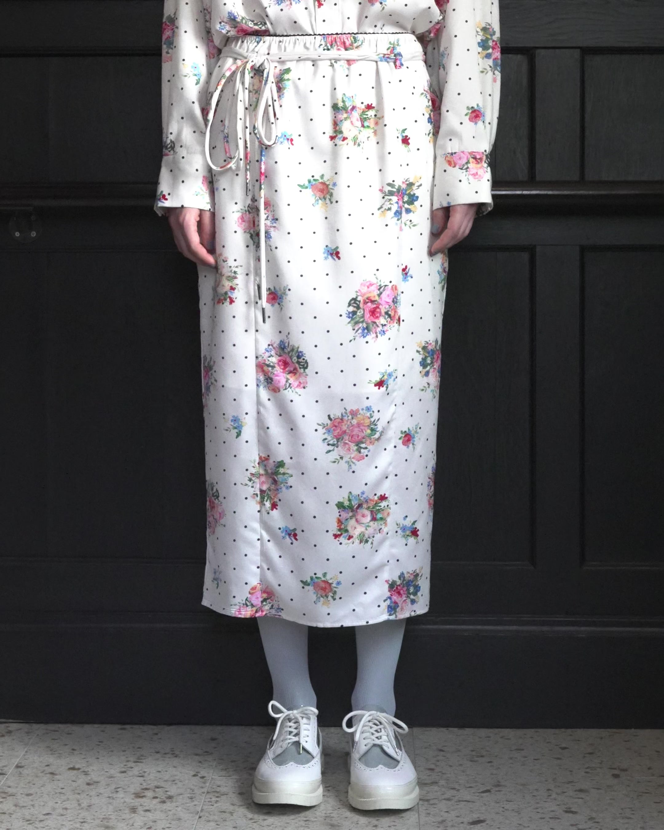 poppy SATIN I-LINE SKIRT スカート　あさぎーにょ Satin I-line skirt