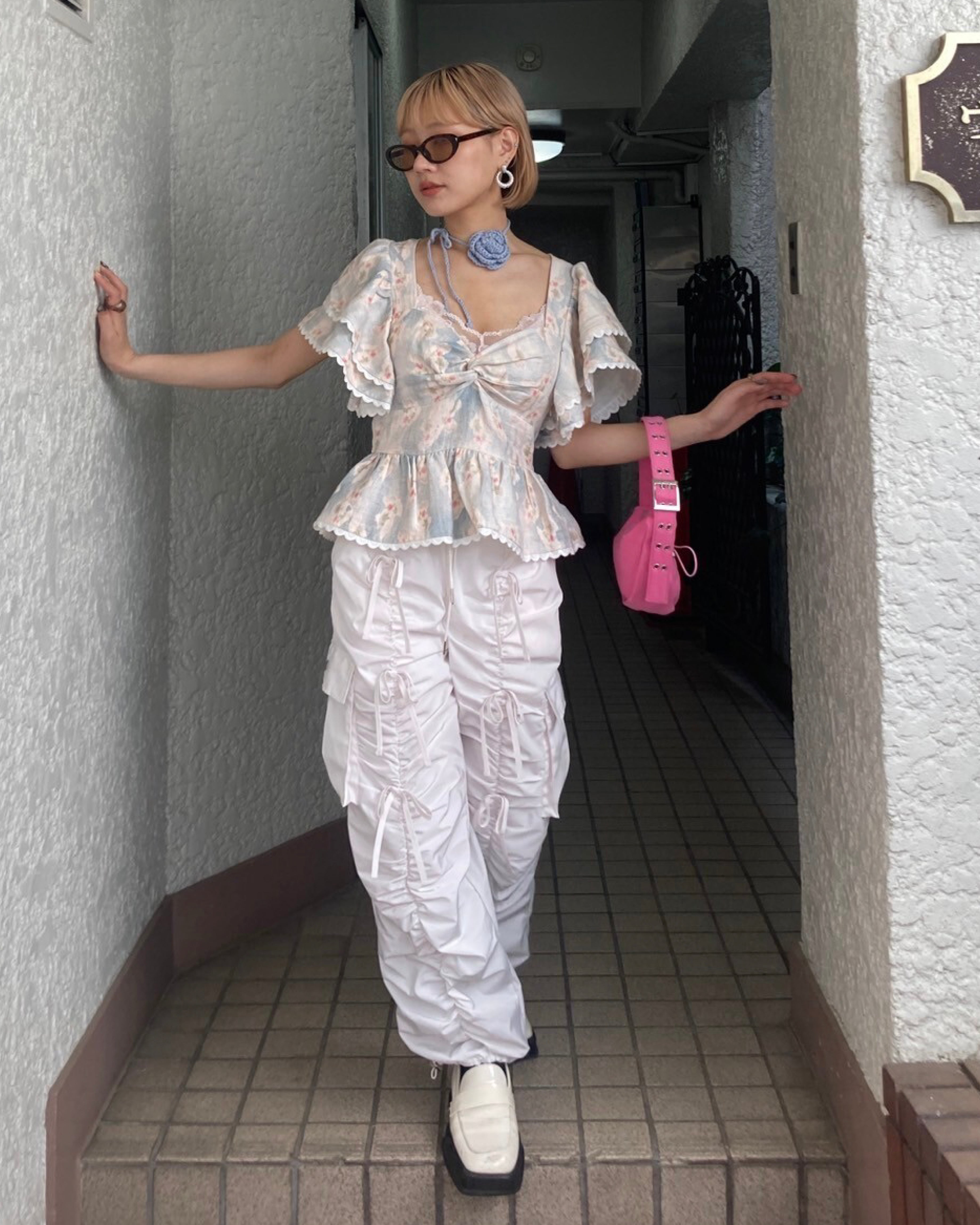 GATHER RIBBON CARGO PANTS（WHITE）