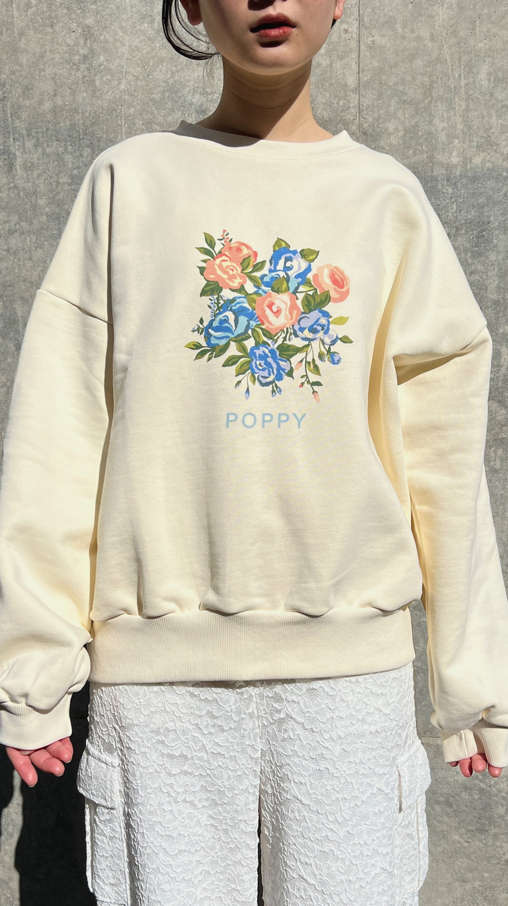 Flower printed sweatshirts (Off-white) – POPPY