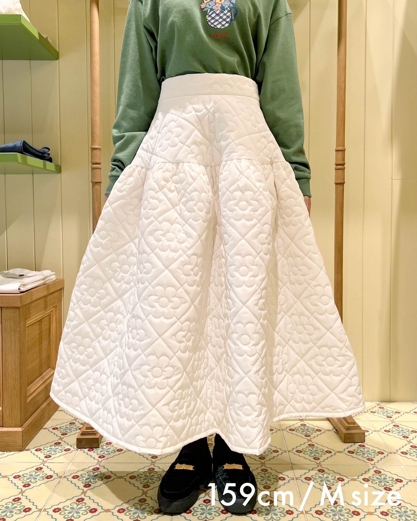 フラワーキルティングギャザースカート(ホワイト） – POPPY