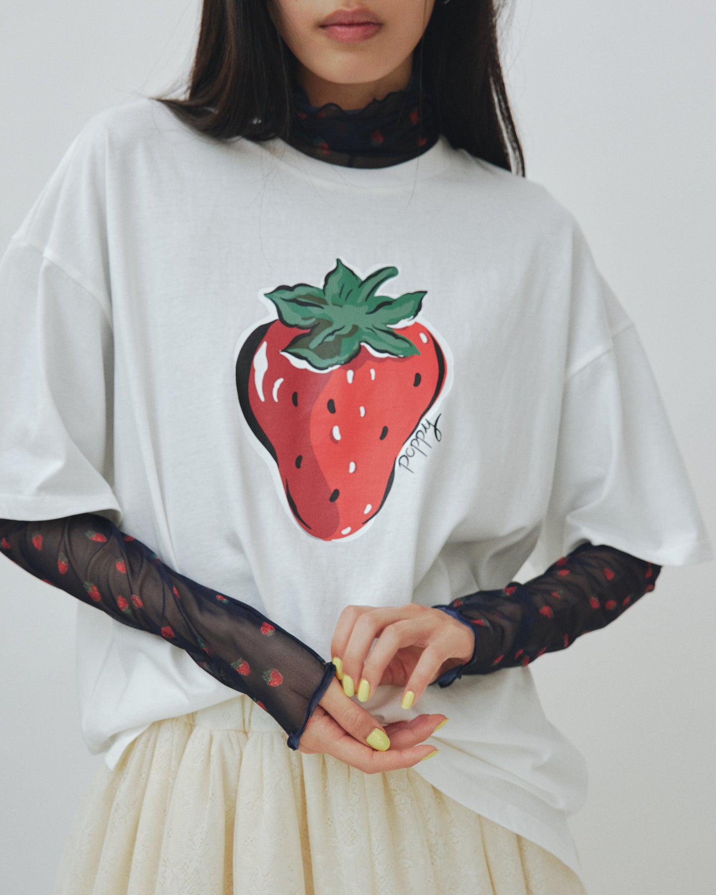 poppy tokyo いちごプリントTシャツ