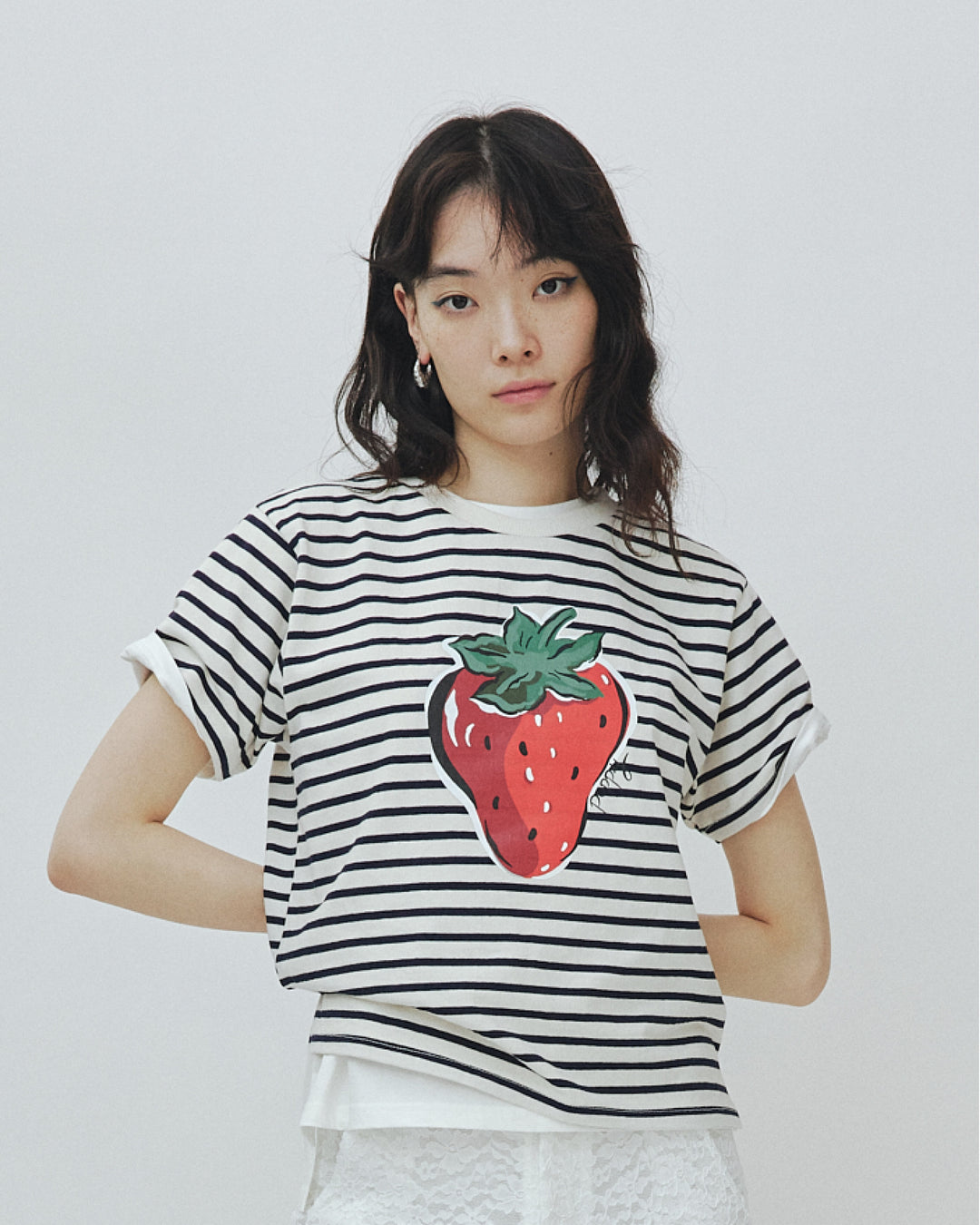 Strawberry printed T-shirts (Navy border) – POPPY